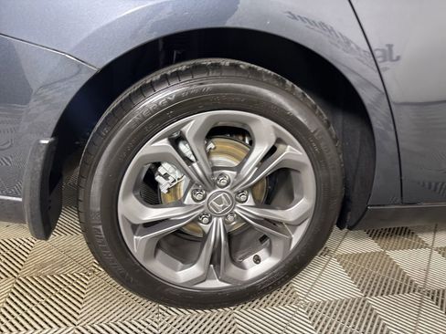 Used 2023 Honda Accord EX image 30