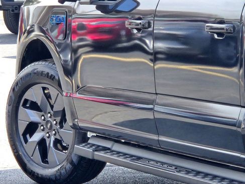 Used 2024 Ford F150 Lightning Flash image 15