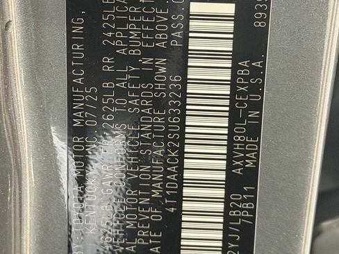 Certified 2025 Toyota Camry XSE image 33