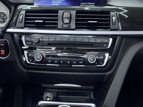 Used 2015 BMW 428i Convertible image 24