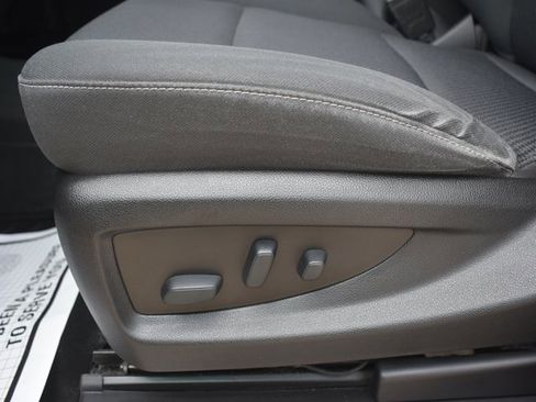 Used 2018 Chevrolet Silverado 1500 LT w/ All Star Edition image 14