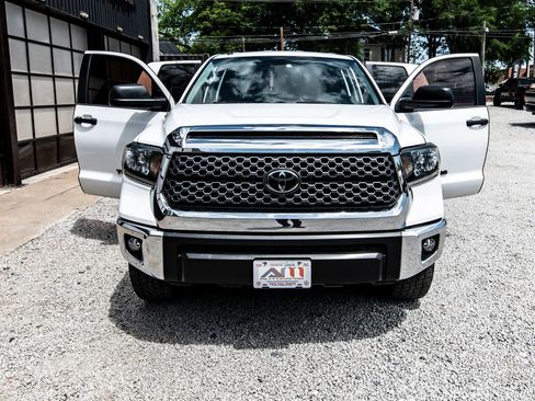 Used 2018 Toyota Tundra SR5 RWD image 21