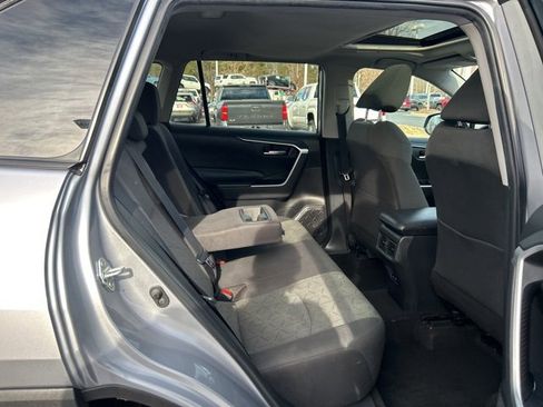 Used 2023 Toyota RAV4 XLE image 18