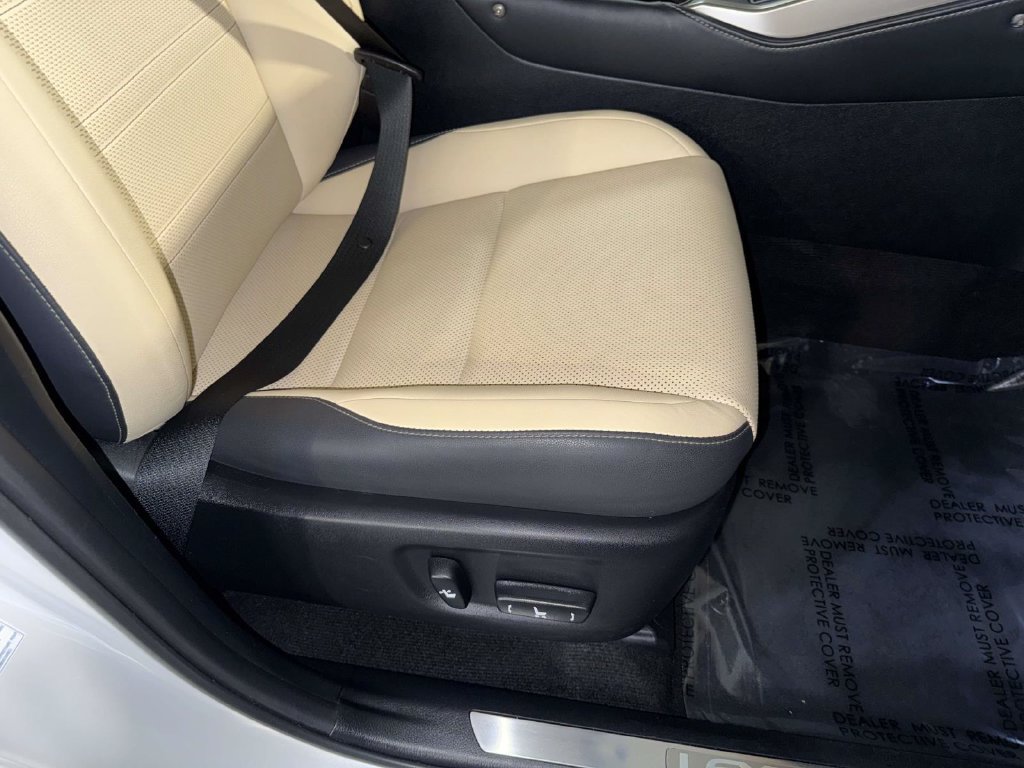 Used 2018 Lexus NX 300 AWD w/ Premium Package image 15