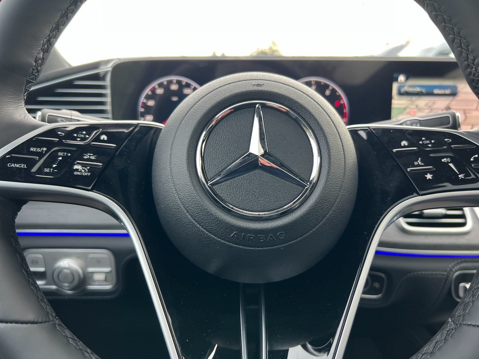 Certified 2026 Mercedes-Benz GLE 450 4MATIC image 24