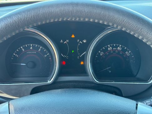 Used 2012 Toyota Highlander Limited image 26