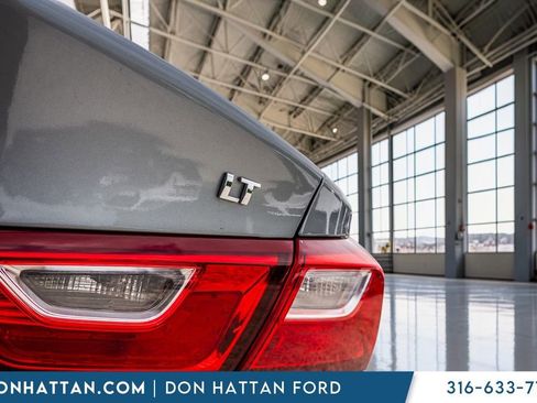 Used 2024 Chevrolet Malibu LT FWD image 39