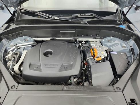 Certified 2023 Volvo XC90 T8 Ultimate image 29