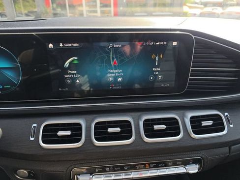 Used 2020 Mercedes-Benz GLE 450 4MATIC w/ MBUX Technology Package image 14