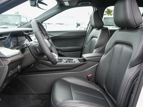 New 2026 Jeep Cherokee Limited AWD/4WD image 17