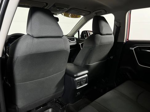Certified 2025 Toyota RAV4 XLE AWD/4WD image 22