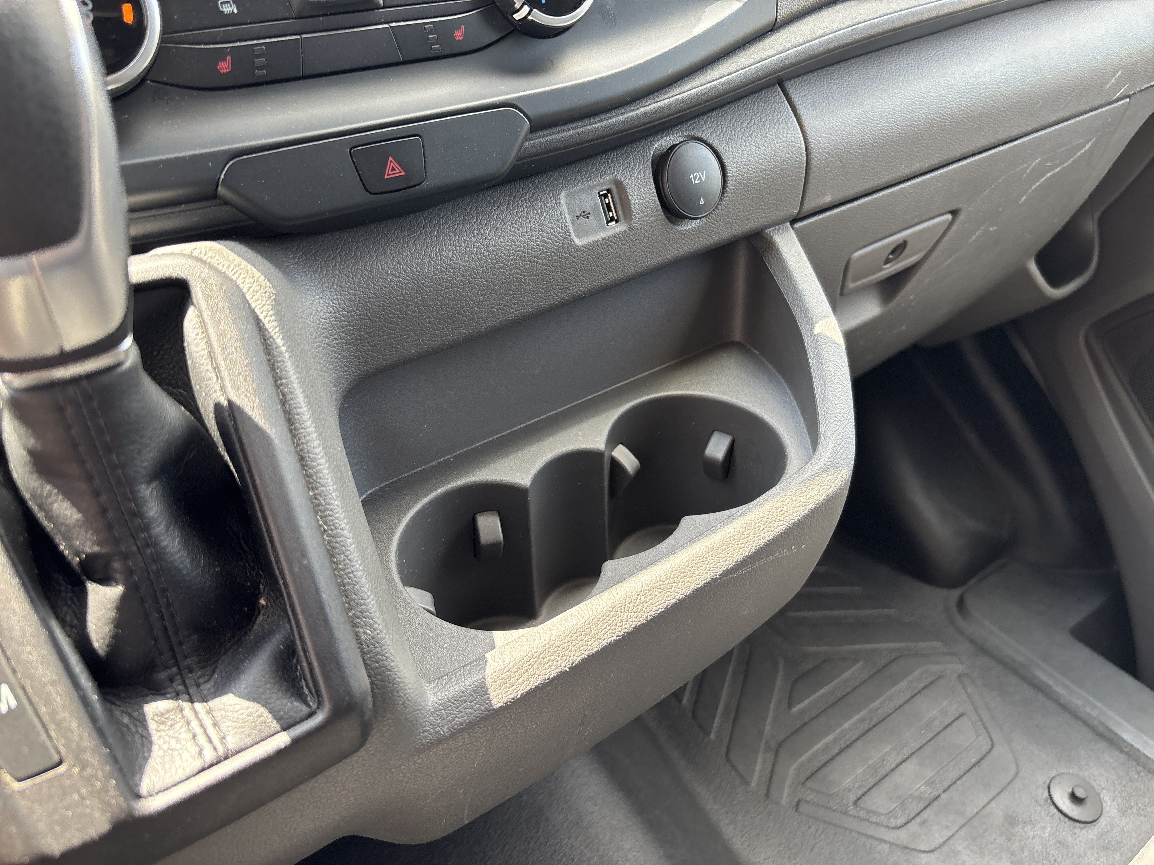 Used 2024 Ford Transit 250 Low Roof AWD image 10