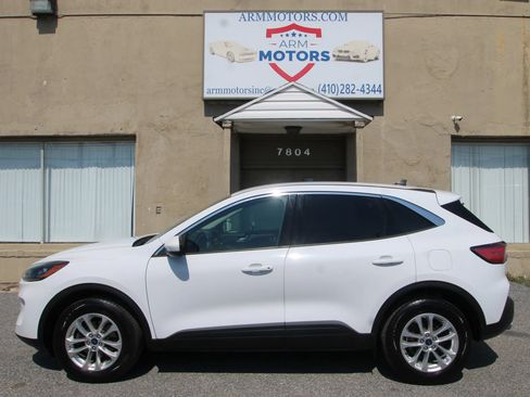 Used 2020 Ford Escape SE AWD/4WD image 5
