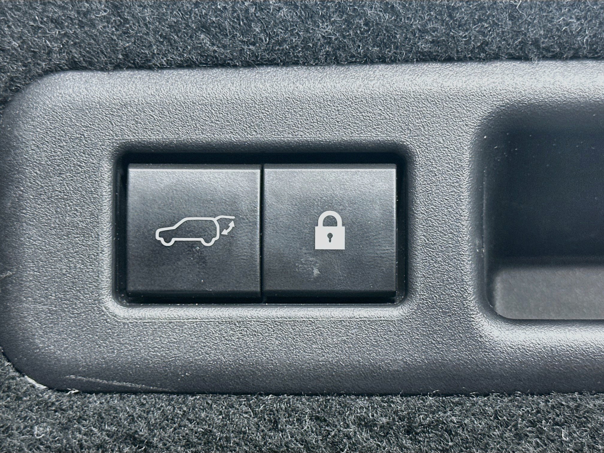 Used 2021 Lexus RX 450h AWD w/ Premium Package image 32