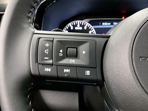 New 2025 Nissan Pathfinder SV w/ Cargo Package image 20