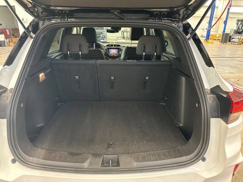 Used 2021 Chevrolet TrailBlazer RS w/ Convenience Package AWD/4WD image 26