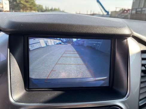 Used 2019 Chevrolet Tahoe LS AWD/4WD image 16