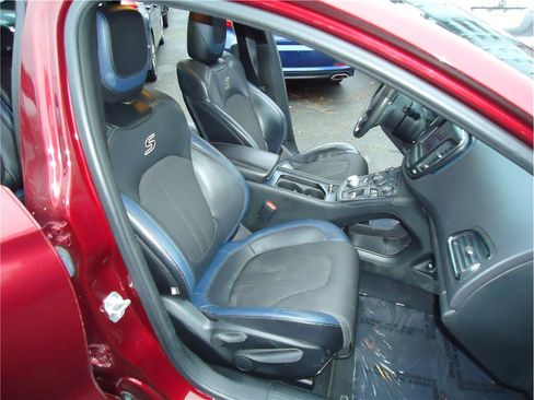 Used 2015 Chrysler 200 S w/ Navigation & Sound Group I image 15