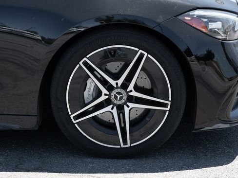 Used 2022 Mercedes-Benz C 300 4MATIC Sedan image 12