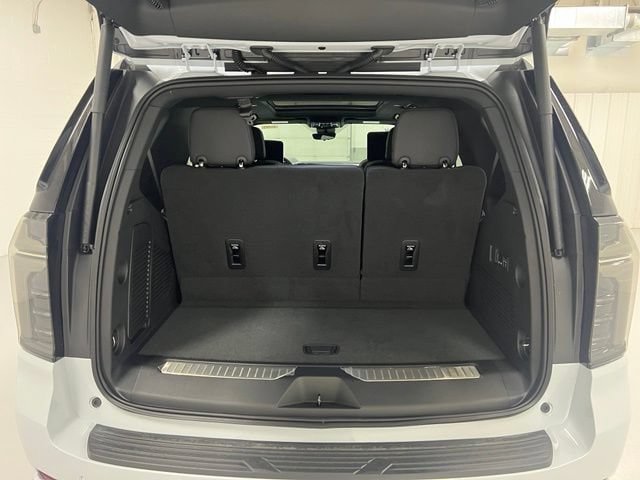 New 2026 Chevrolet Tahoe High Country AWD/4WD image 18