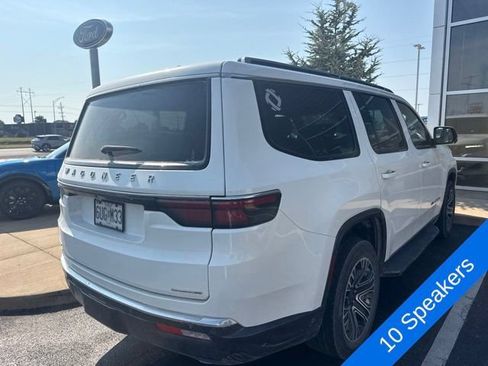 Used 2022 Jeep Wagoneer Series III w/ Convenience Group I AWD/4WD image 7