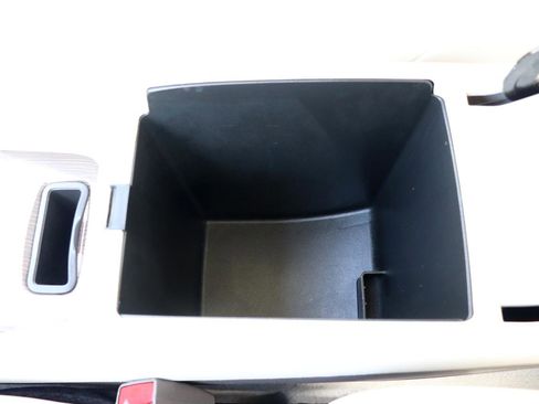 Used 2024 Chevrolet Malibu LT FWD image 42