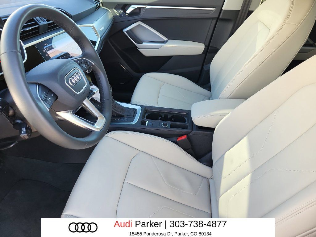 Used 2025 Audi Q3 2.0T Premium Plus w/ Premium Plus Package AWD/4WD image 7