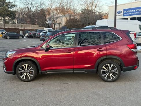 Used 2020 Subaru Forester Limited AWD/4WD image 9