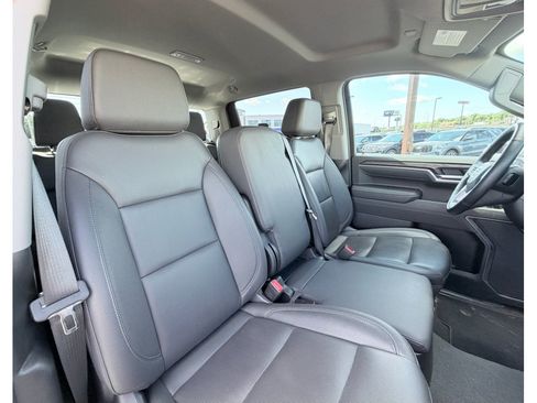 Used 2026 GMC Sierra 1500 SLT AWD/4WD image 24