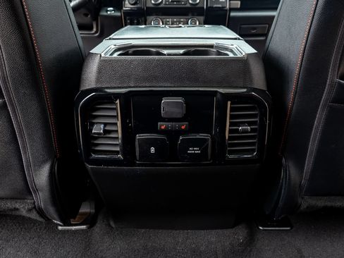 Used 2021 Ford F250 Lariat w/ Lariat Ultimate Package AWD/4WD image 32