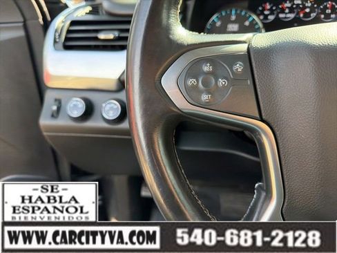 Used 2017 Chevrolet Suburban LT AWD/4WD image 16