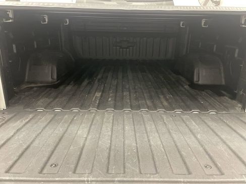 Used 2022 Chevrolet Silverado 1500 W/T w/ WT Value Package image 16