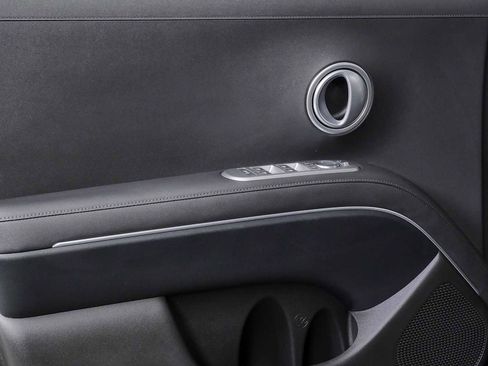 Certified 2026 Hyundai Palisade FWD Hybrid image 6