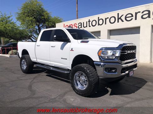 Used 2022 RAM 2500 Big Horn w/ Level 1 Equipment Group AWD/4WD image 2
