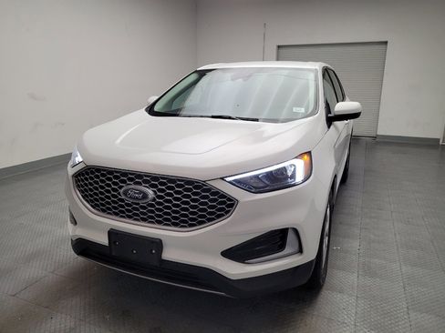 Used 2024 Ford Edge SEL image 15