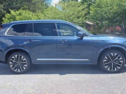 New 2026 Volvo XC90 B5 Plus image 5