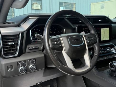 Used 2023 GMC Sierra 1500 Denali w/ Denali Reserve Package AWD/4WD image 13