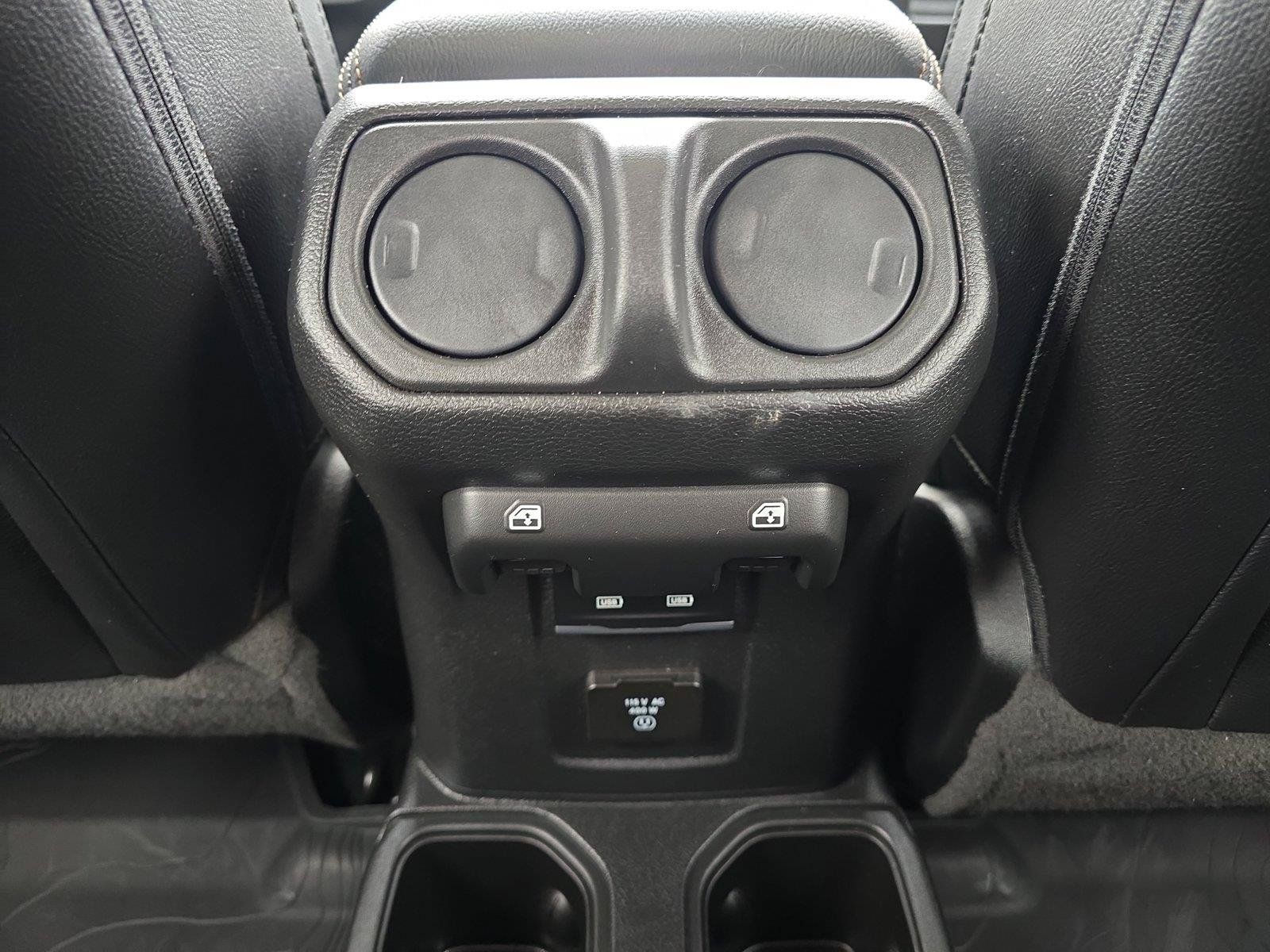 Used 2023 Jeep Gladiator Overland AWD/4WD image 20