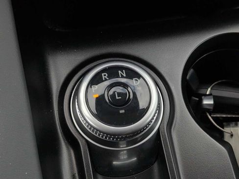 New 2025 Ford Explorer Active w/ Active Comfort Package image 6