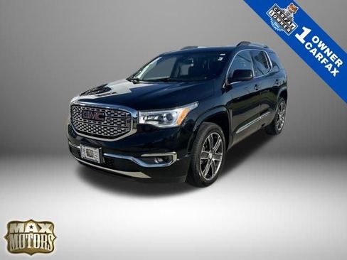 Used 2019 GMC Acadia Denali w/ Technology Package FWD image 1