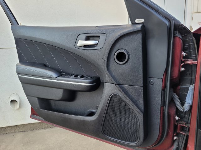 Used 2023 Dodge Charger SXT RWD image 25