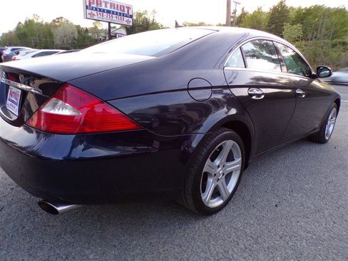 Used 2007 Mercedes-Benz CLS 550 image 9