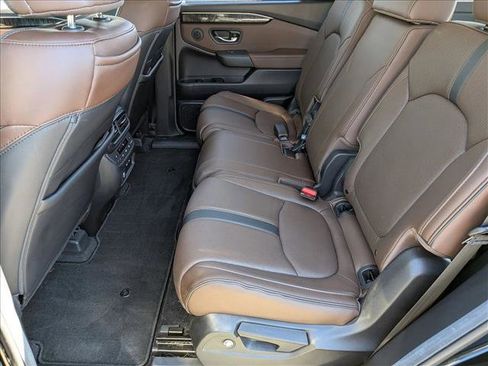 Used 2025 Honda Pilot Elite image 20