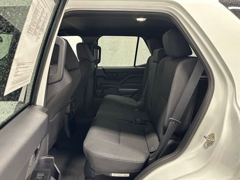 Used 2025 Toyota 4Runner SR5 image 32