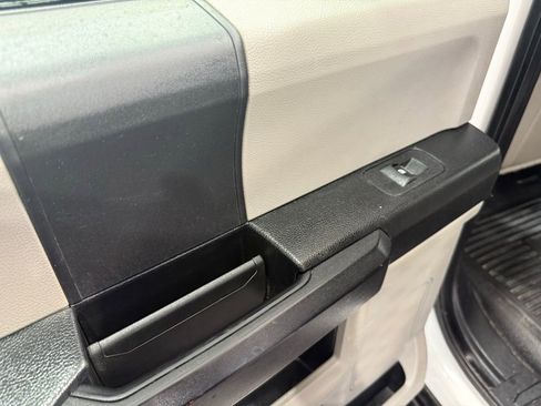 Used 2018 Ford F550 4x4 Crew Cab Super Duty image 20