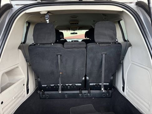 Used 2017 Dodge Grand Caravan SE w/ Power Window Group image 35