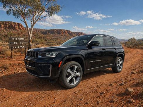 New 2026 Jeep Grand Cherokee Limited AWD/4WD image 1