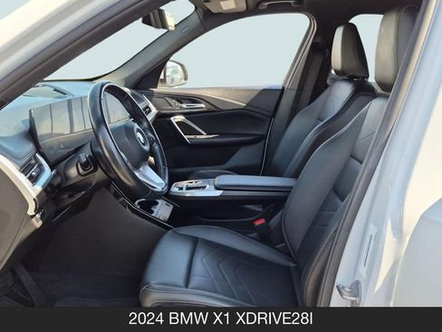 Used 2024 BMW X1 xDrive28i AWD/4WD image 14