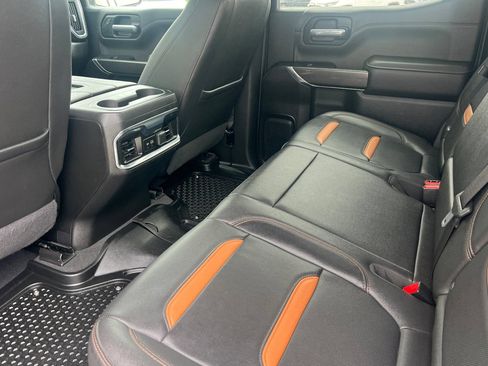 Used 2021 GMC Sierra 1500 AT4 AWD/4WD image 9