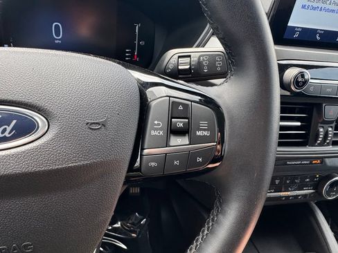 Certified 2024 Ford Escape Active AWD/4WD image 30